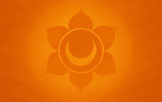 Das 2. Chakra in der Farbe Orange, in der Mitte ein orangefarbener, sechsblättriger Lotus und eine orangefarbene liegende Mondsichel. The 2nd Chakra in the color orange, in the centre an orange lotus with 6 petals and and an orange horizontal crescent moon